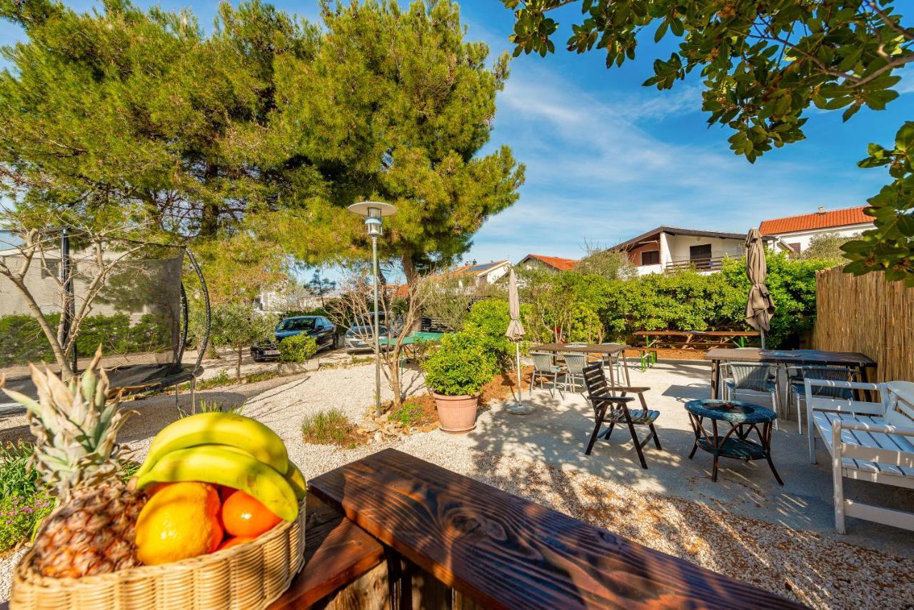 Apartments Villa Agape Vir Dış mekan fotoğraf